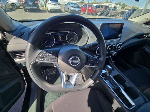 Used 2025 Nissan Sentra SV FWD image 25