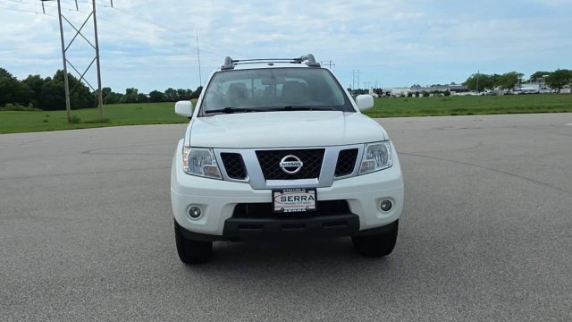 Used 2021 Nissan Frontier PRO-4X w/ Pro-4x Utility Package AWD/4WD image 2