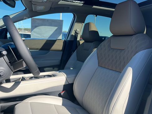 New 2026 Nissan Murano Platinum image 15