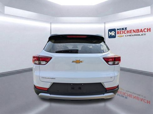 Used 2023 Chevrolet TrailBlazer LT w/ Convenience Package image 5