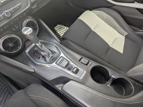 Used 2018 Chevrolet Camaro LT w/ RS Package RWD image 10