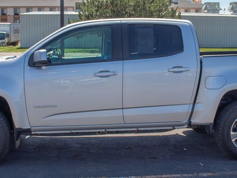 Used 2020 Chevrolet Colorado Z71 AWD/4WD image 1