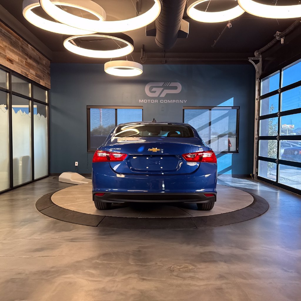 Used 2023 Chevrolet Malibu LS w/ LPO, Floor Liner Package FWD image 4