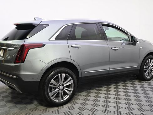 Used 2023 Cadillac XT5 Premium Luxury w/ Technology Package AWD/4WD image 7