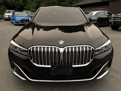 Used 2022 BMW 740i xDrive w/ Premium Package AWD/4WD image 20