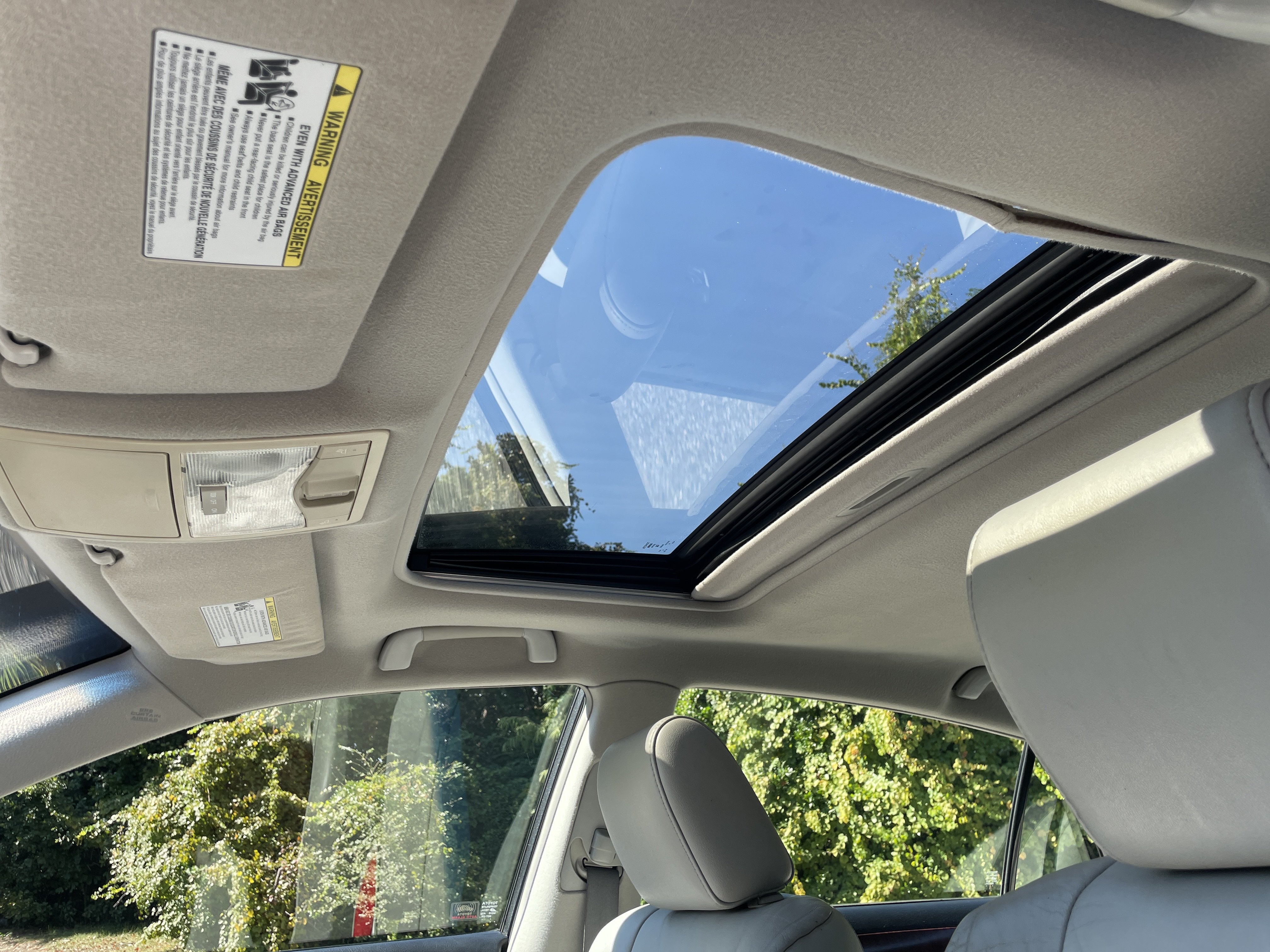 Used 2011 Toyota Avalon FWD image 26