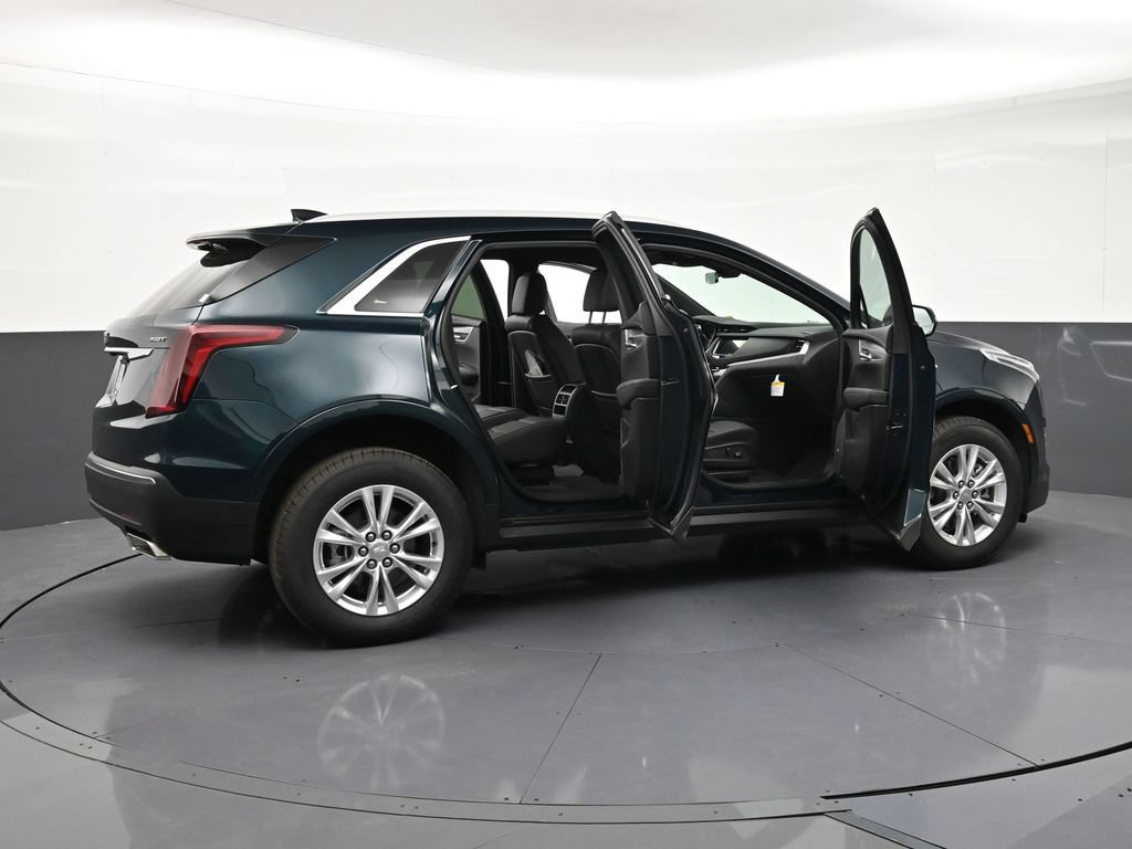 Used 2026 Cadillac XT5 Luxury AWD/4WD image 32