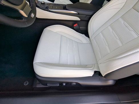 New 2025 Lexus RC 350 F Sport image 4