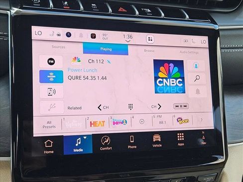 New 2025 Jeep Grand Cherokee L Limited image 12