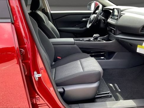 New 2026 Nissan Rogue SV FWD image 11