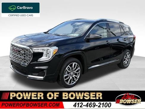 Used 2022 GMC Terrain Denali image 1