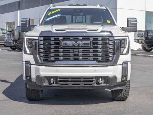 Used 2024 GMC Sierra 2500 Denali Ultimate AWD/4WD image 2