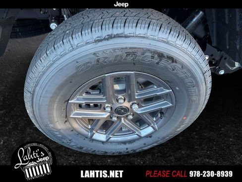 New 2026 Jeep Gladiator Sport image 23