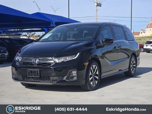 Used 2025 Honda Odyssey EX-L image 3