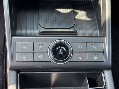 Used 2024 Hyundai Kona Limited AWD/4WD image 34