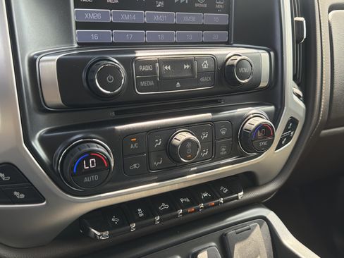 Used 2018 GMC Sierra 1500 SLT w/ SLT Premium Package AWD/4WD image 36