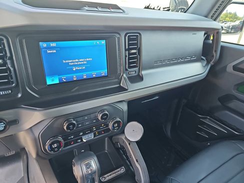 Used 2023 Ford Bronco Big Bend AWD/4WD image 19