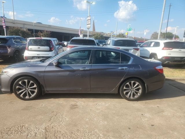Used 2013 Honda Accord Sport image 5