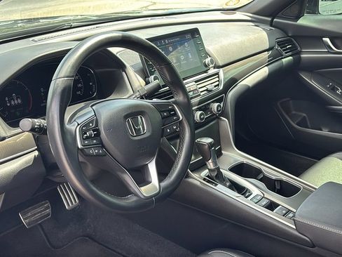 Used 2022 Honda Accord Sport image 25