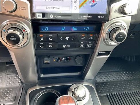 Used 2023 Toyota 4Runner Limited AWD/4WD image 28