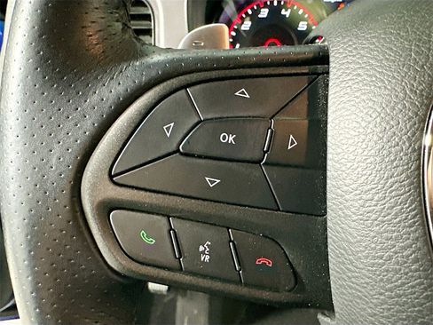 Used 2022 Dodge Charger SXT w/ Blacktop Package image 34