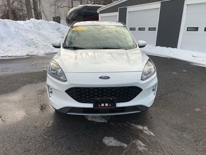 Used 2022 Ford Escape SEL w/ Technology Package