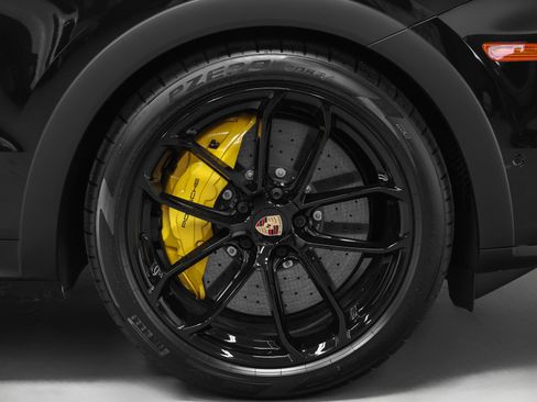 Certified 2026 Porsche Cayenne Turbo GT AWD/4WD image 18