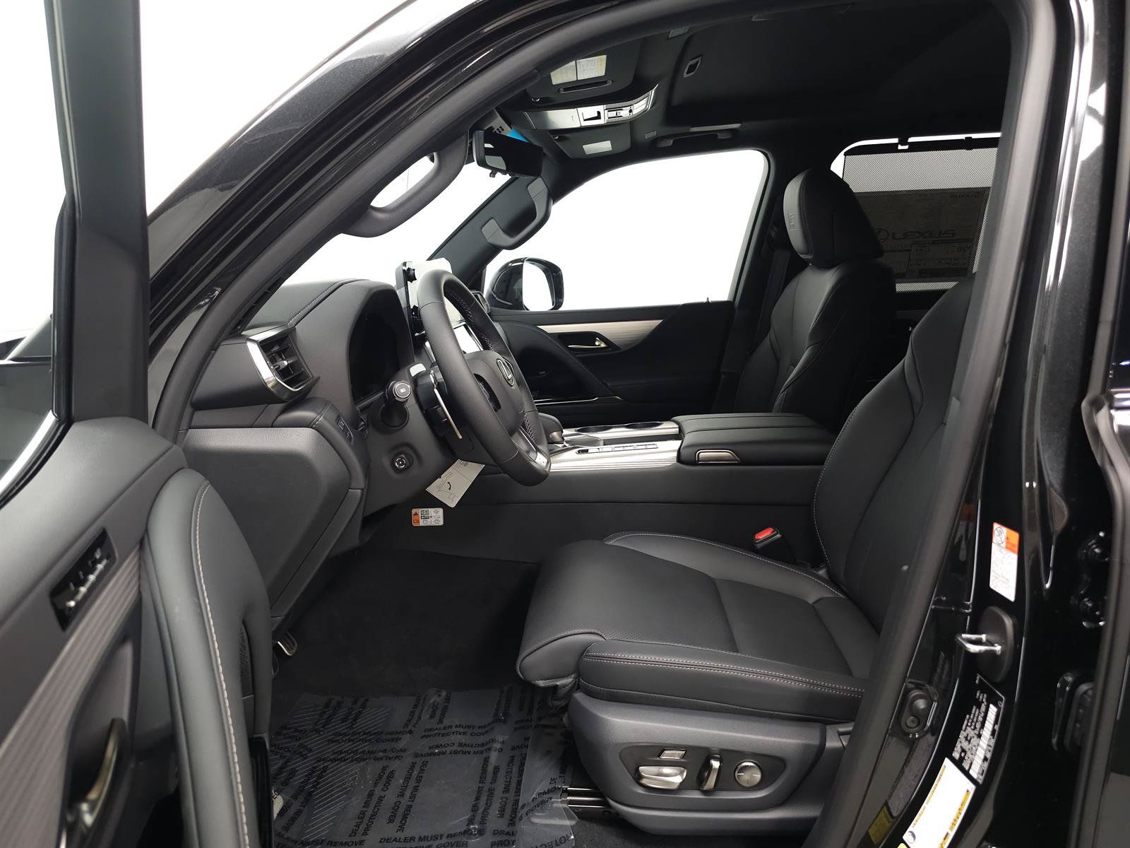 New 2026 Lexus LX 700h F Sport AWD/4WD image 4