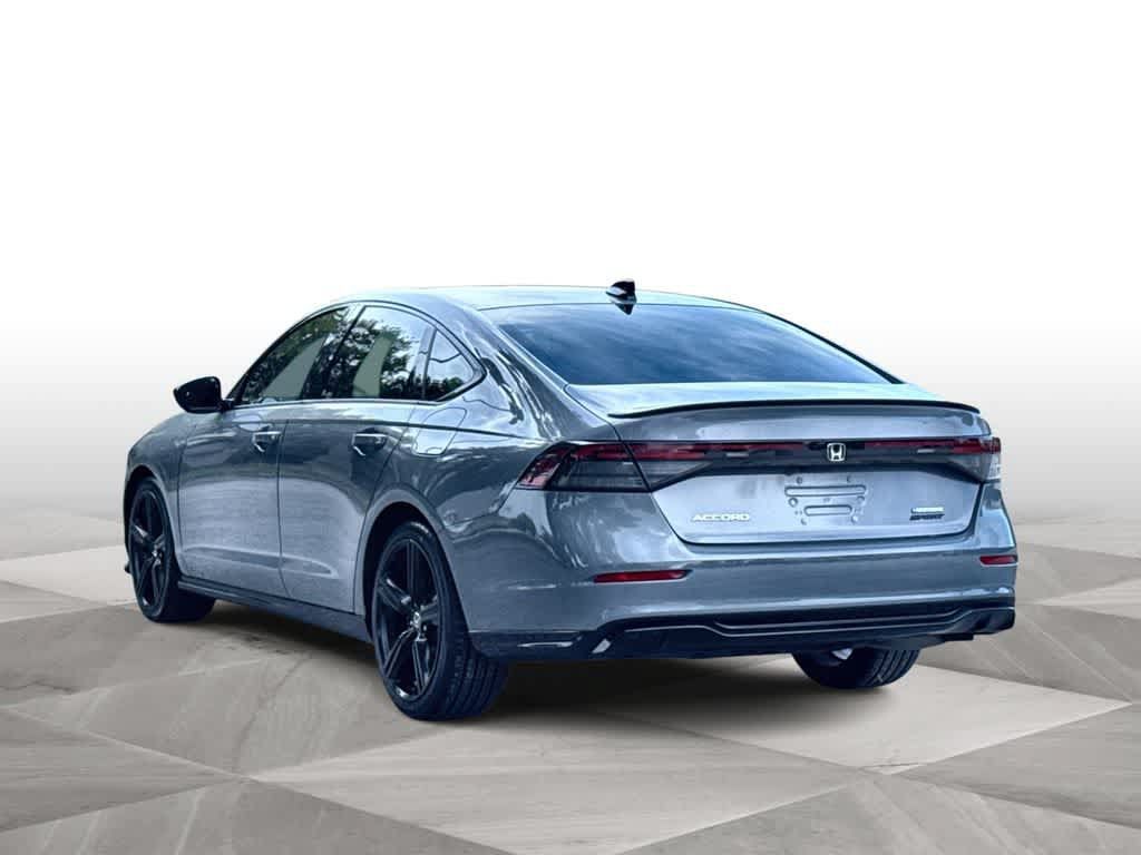Used 2023 Honda Accord Sport image 6