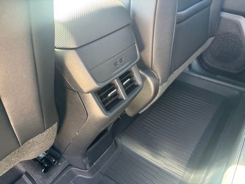 New 2026 Chevrolet Equinox LT w/ Convenience Package II image 30