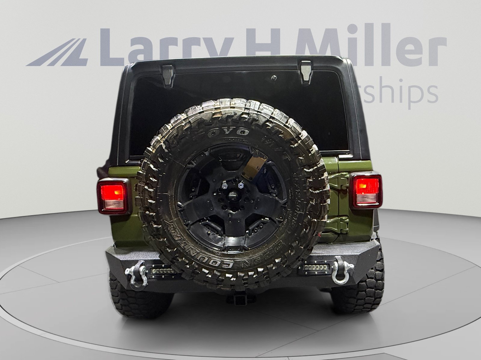 Used 2023 Jeep Wrangler Unlimited Sport AWD/4WD image 4