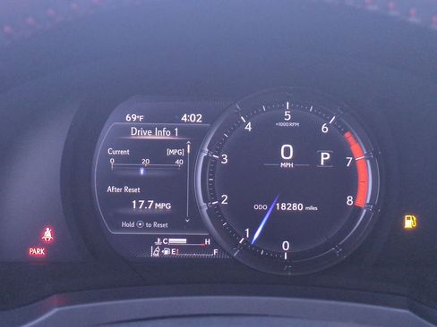 Used 2023 Lexus IS 500 image 22