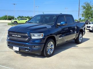 Used 2023 RAM 1500 Laramie AWD/4WD video 3