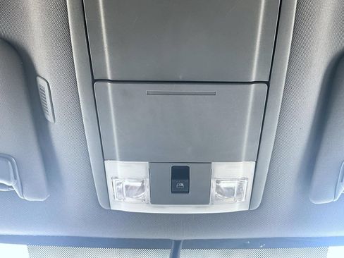 Used 2012 Ford F150 XLT w/ XLT Chrome Pkg AWD/4WD image 14