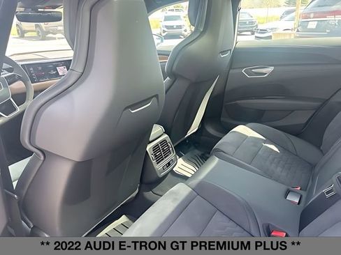 Used 2022 Audi e-tron GT Premium Plus AWD/4WD image 17
