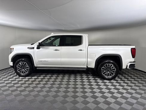 Used 2023 GMC Sierra 1500 Denali Ultimate AWD/4WD image 2