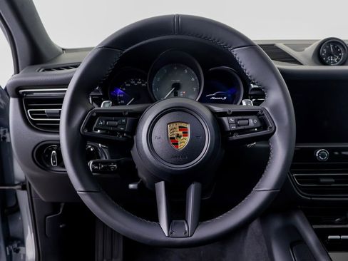 New 2026 Porsche Macan S image 21