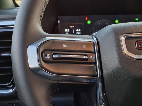 New 2026 GMC Canyon Elevation w/ Convenience Package image 11