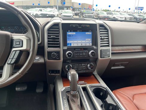 Used 2018 Ford F150 King Ranch w/ Equipment Group 601A Luxury AWD/4WD image 21