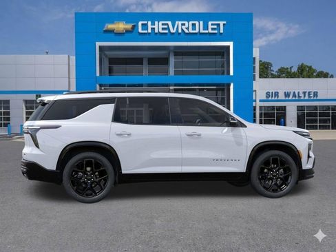 New 2026 Chevrolet Traverse RS image 6
