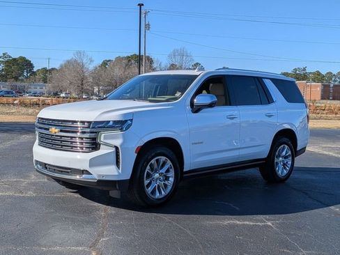Used 2023 Chevrolet Tahoe Premier w/ Premium Package image 3