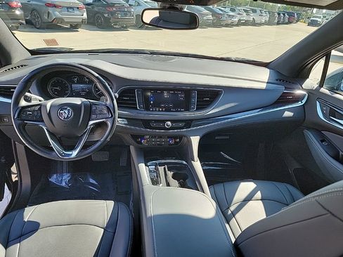 Used 2023 Buick Enclave Essence w/ Sport Touring Edition FWD image 18