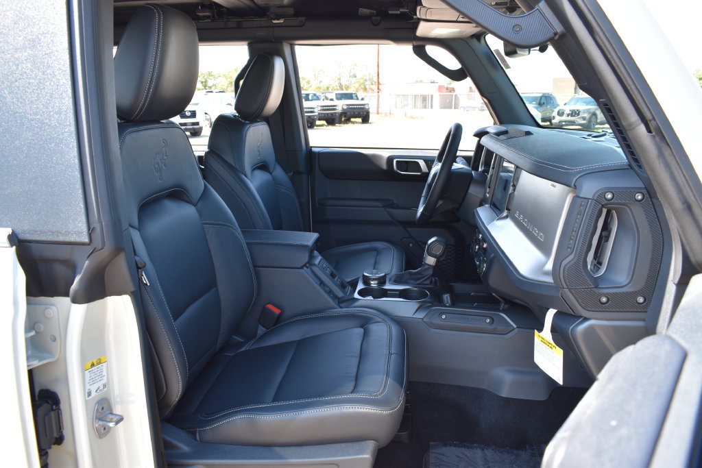 New 2026 Ford Bronco Outer Banks AWD/4WD image 30