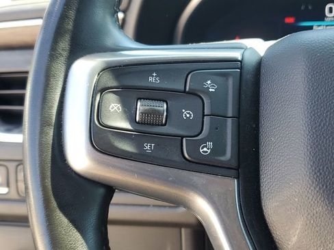 Used 2023 Chevrolet Suburban Premier RWD image 12