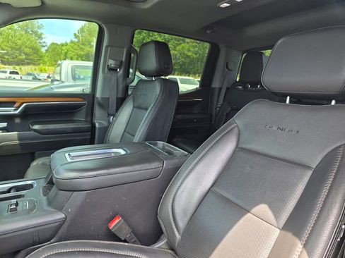Used 2022 GMC Sierra 1500 Denali AWD/4WD image 5