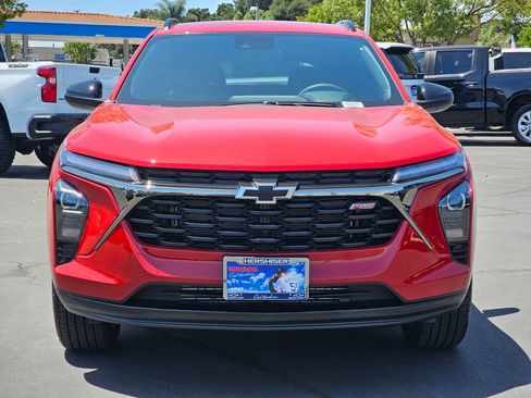 New 2026 Chevrolet Trax RS w/ Driver Confidence Package FWD image 2