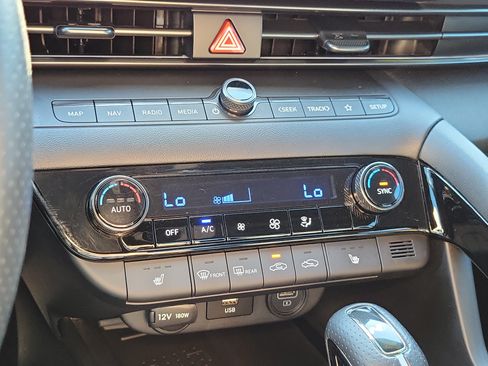 Used 2022 Hyundai Elantra N FWD image 30