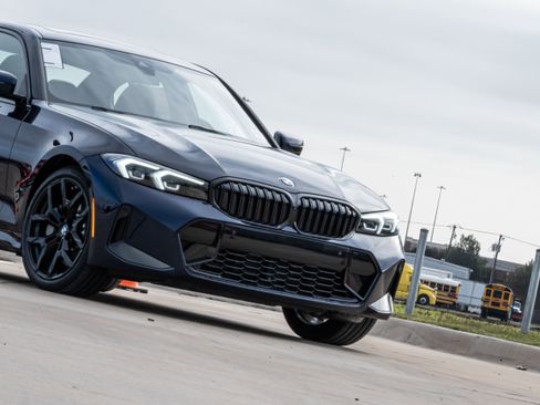 New 2026 BMW 330i xDrive Sedan w/ M Sport Package image 5