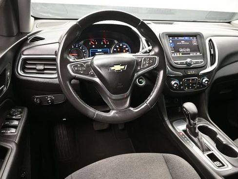 Used 2022 Chevrolet Equinox LT FWD image 13