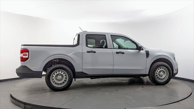 Used 2025 Ford Maverick XL w/ Equipment Group 102A AWD/4WD image 9